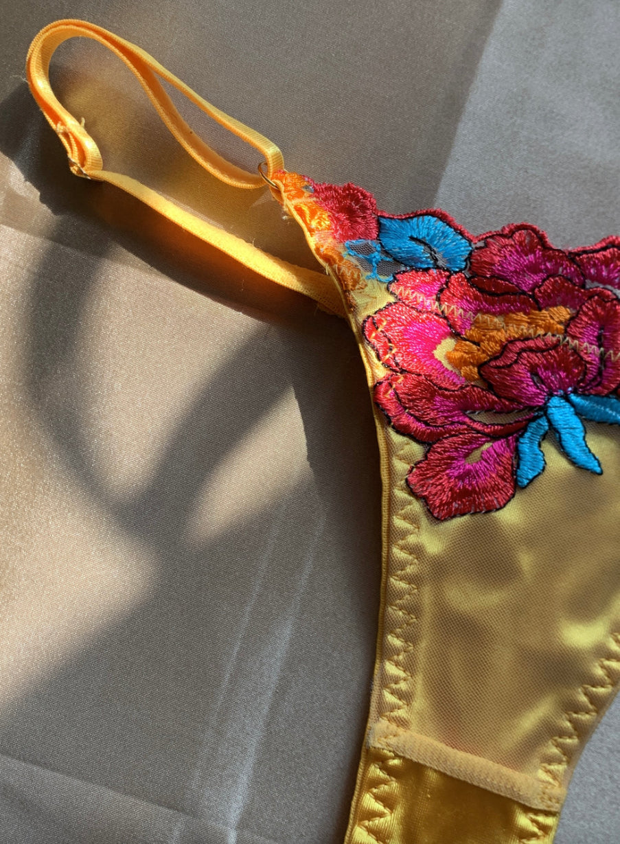 Yellow Sunset 3-Piece
