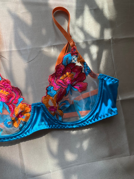 Satin Flowers 3-Piece Set